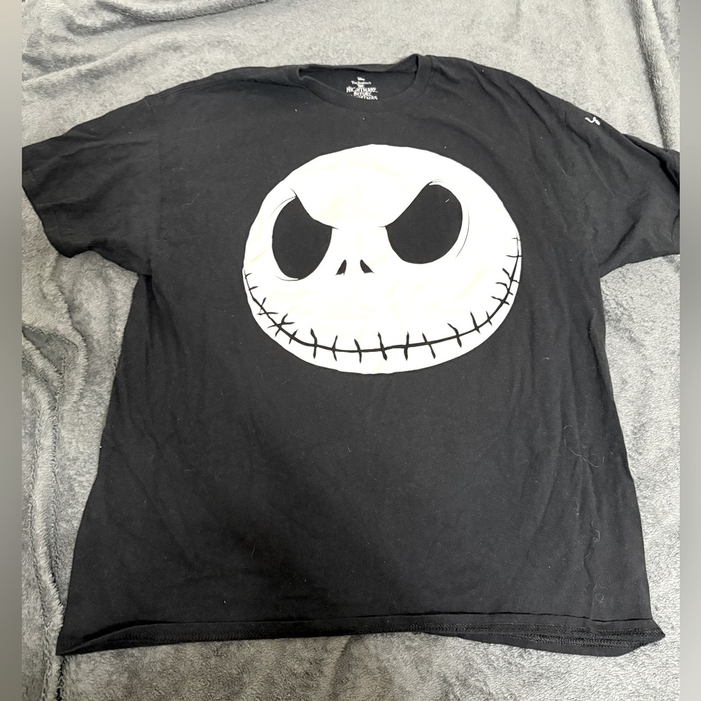 Disney’s the nightmare before Christmas Jack Skellington graphic T-shirt  XL